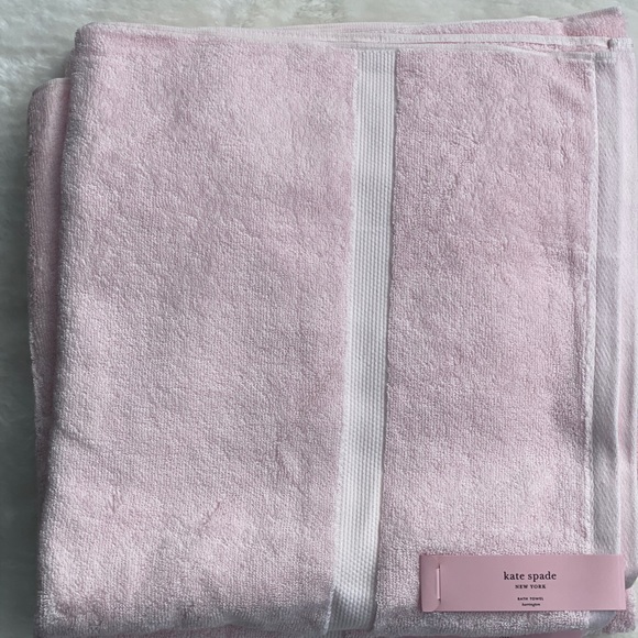 kate spade Other - 🆕 🌸 Kate Spade ♠️ Bath Towels (2) Pink